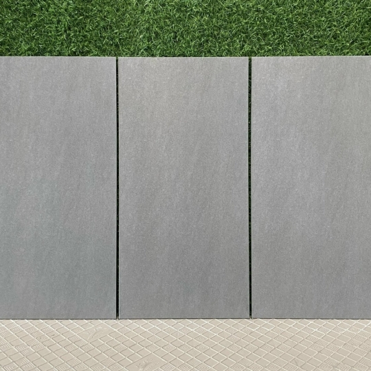 Đá mờ xám đậm 30x60